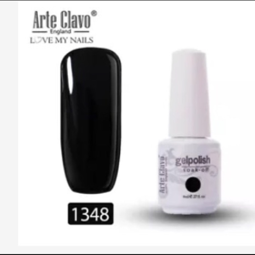Black gel polish